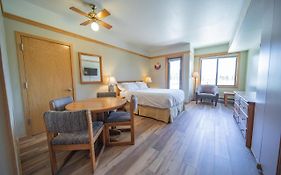 Slopeside 2736